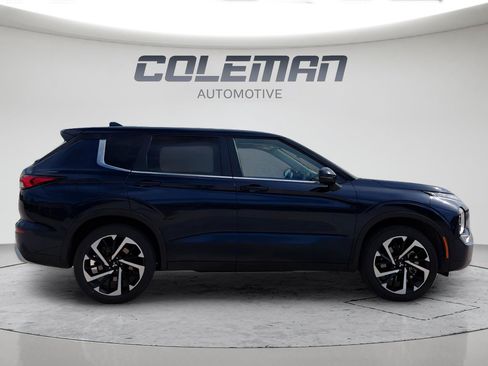 Used 2024 Mitsubishi Outlander SE AWD/4WD image 4