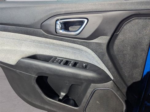 Used 2022 Jeep Compass Latitude w/ Convenience Group image 19