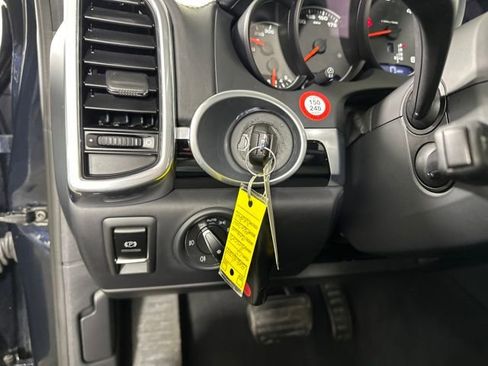 Used 2015 Porsche Cayenne Diesel image 19