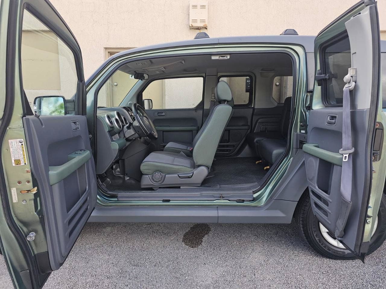 Used 2005 Honda Element LX image 18