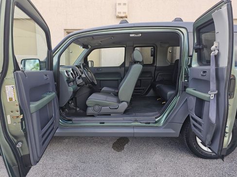 Used 2005 Honda Element LX image 18