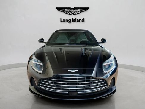 Used 2024 Aston Martin DB12 Convertible RWD image 4