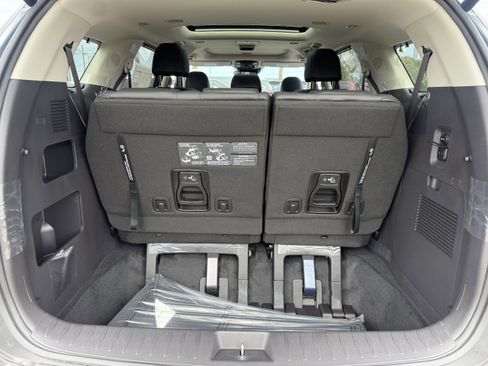 New 2026 Kia Carnival SX image 16