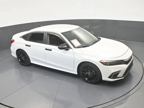 Used 2022 Honda Civic LX image 17