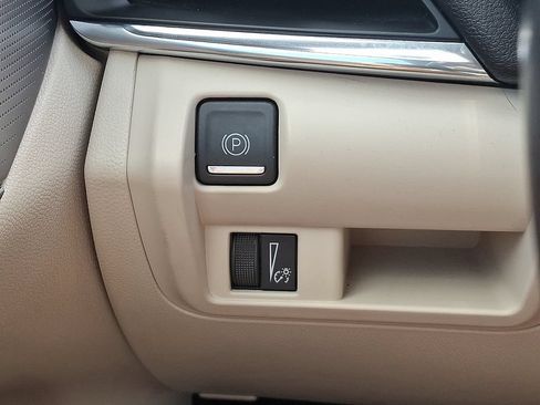 Certified 2020 Cadillac CT4 Premium Luxury RWD image 24