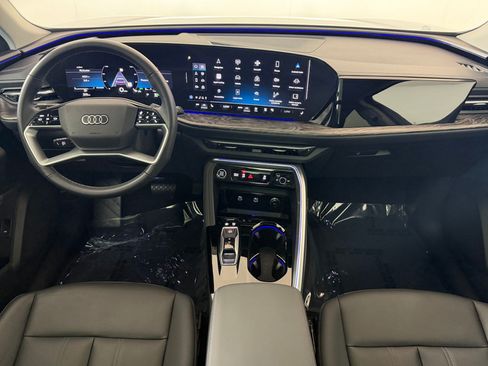 Used 2025 Audi Q5 Premium AWD/4WD image 14