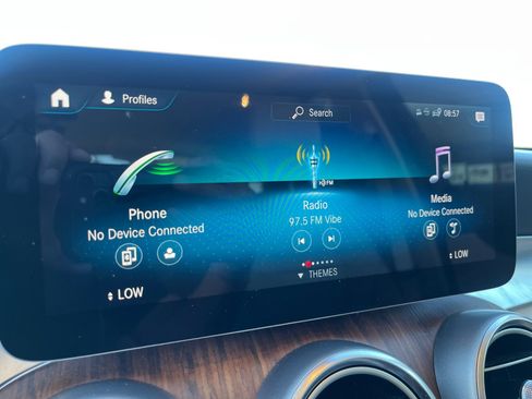 Used 2022 Mercedes-Benz GLC 300 4MATIC image 27