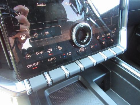 Used 2024 GMC Acadia AT4 w/ LPO, Floor Liner Package image 20