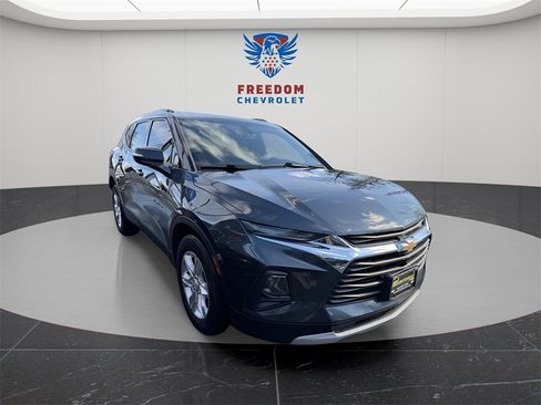 Used 2019 Chevrolet Blazer LT image 6