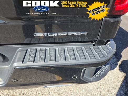 Used 2021 GMC Sierra 1500 Denali w/ Denali Ultimate Package image 13