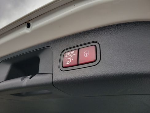 Certified 2026 Mercedes-Benz GLA 250 image 30