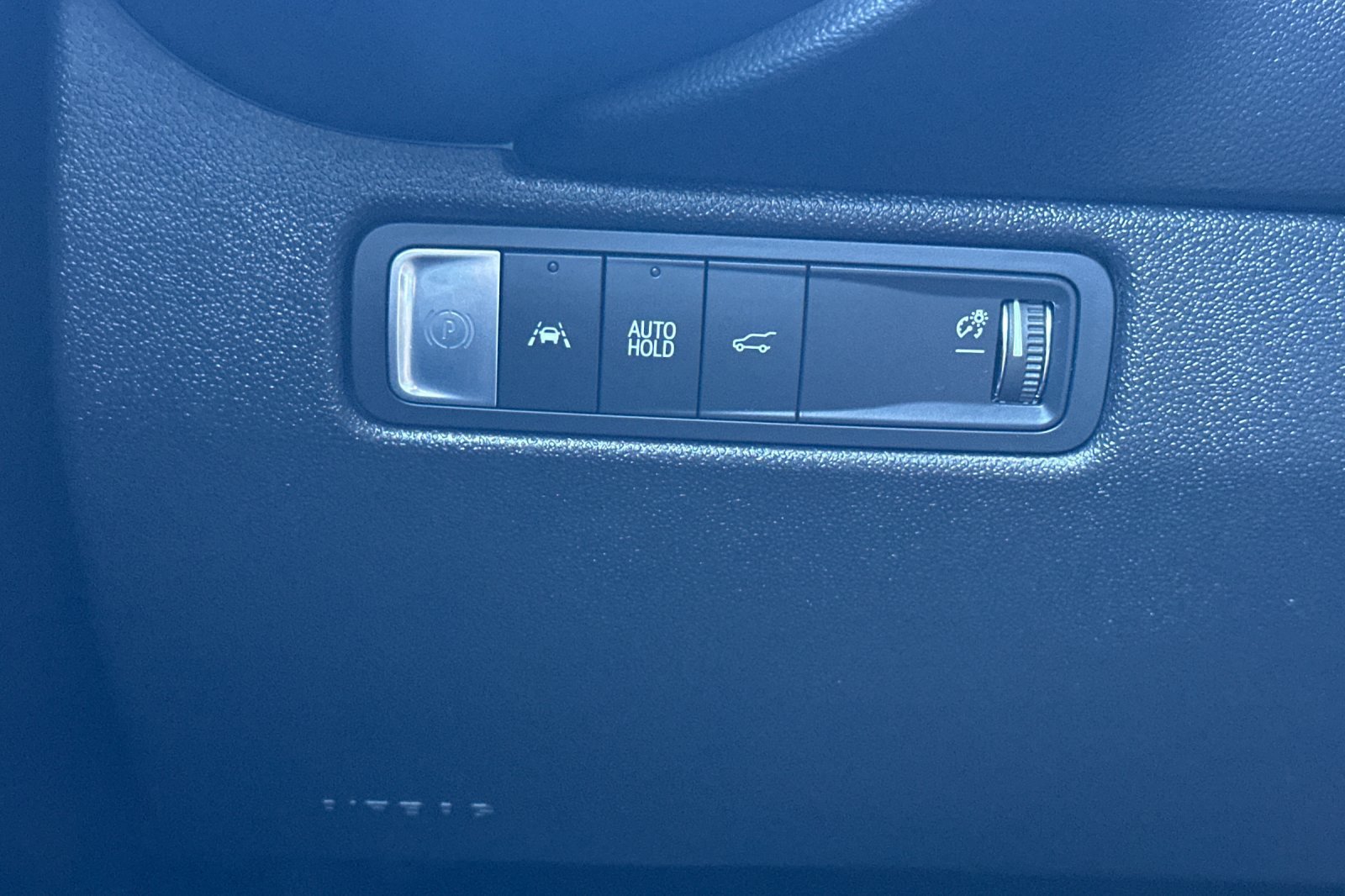 Used 2024 Chevrolet Equinox EV LT FWD image 41