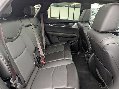 Used 2025 Cadillac XT5 Premium Luxury image 30