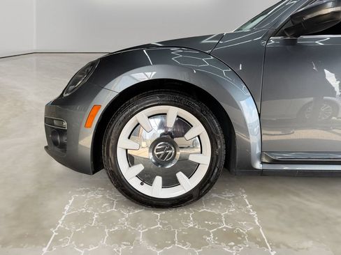 Used 2019 Volkswagen Beetle 2.0T Final Edition SEL FWD image 14
