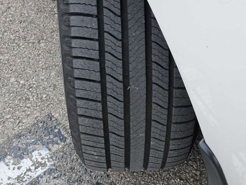 Used 2015 Honda Accord EX-L image 10