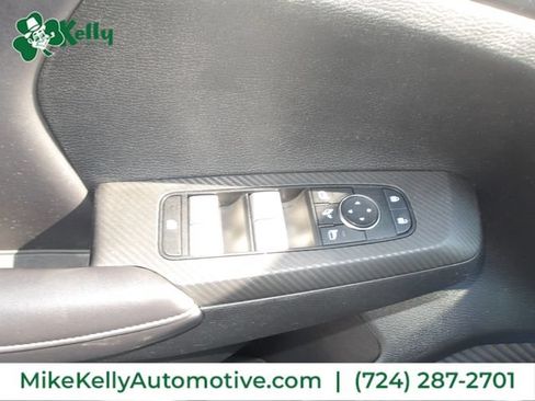 Used 2023 Mitsubishi Outlander SE AWD/4WD image 15