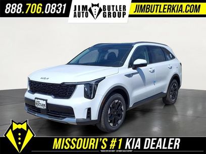 New 2026 Kia Sorento S w/ S Panoramic Sunroof Package