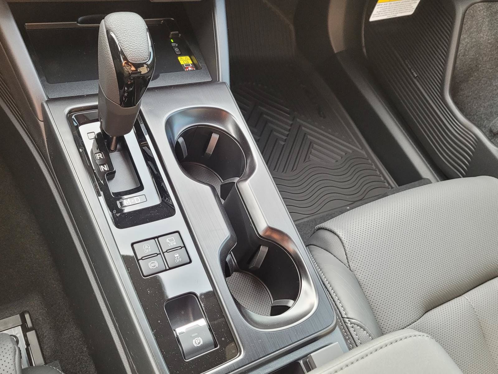 New 2026 Subaru Outback Touring XT AWD/4WD image 13