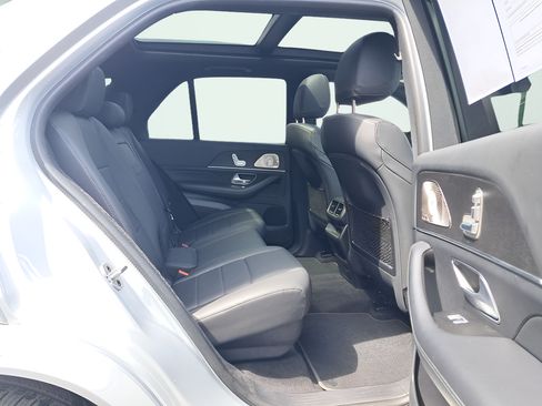 Used 2021 Mercedes-Benz GLE 350 4MATIC image 15