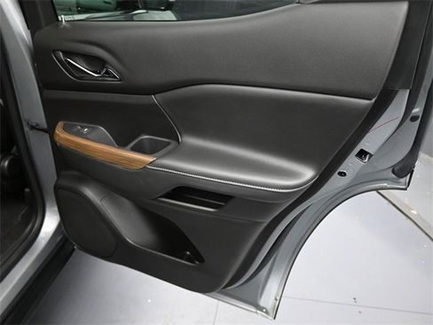 Used 2023 GMC Acadia SLE w/ Driver Convenience Package image 35