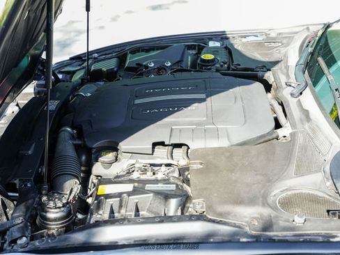 Used 2014 Jaguar XK Convertible image 17