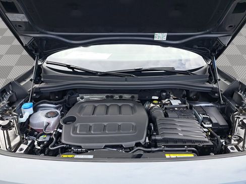 New 2025 Volkswagen Tiguan SE R-Line AWD/4WD image 28