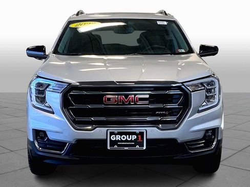 Used 2022 GMC Terrain AT4 w/ Infotainment Package II image 3