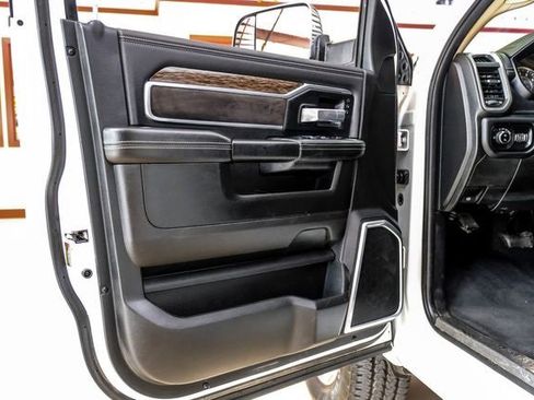 Used 2019 RAM 2500 Laramie image 35