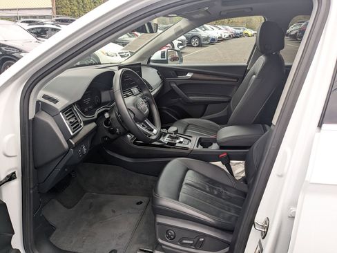Used 2023 Audi Q5 2.0T Premium Plus w/ Premium Plus Package AWD/4WD image 13