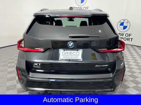 Used 2023 BMW X1 xDrive28i w/ Premium Package AWD/4WD image 11