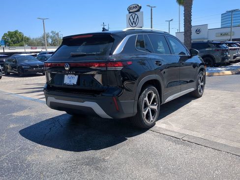 New 2026 Volkswagen Tiguan SE FWD image 4
