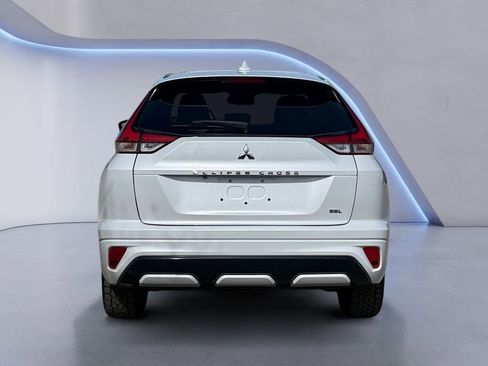 Used 2023 Mitsubishi Eclipse Cross SE image 3