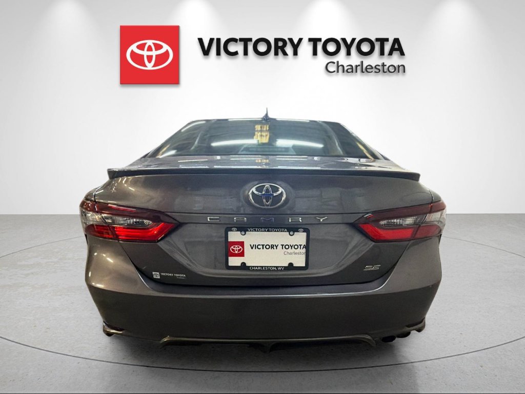 Used 2024 Toyota Camry SE w/ Cold Weather Package FWD image 4