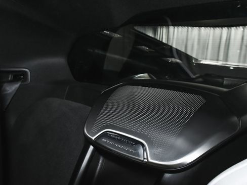 Used 2021 Chevrolet Corvette Stingray Preferred Cpe w/ 2LT image 52