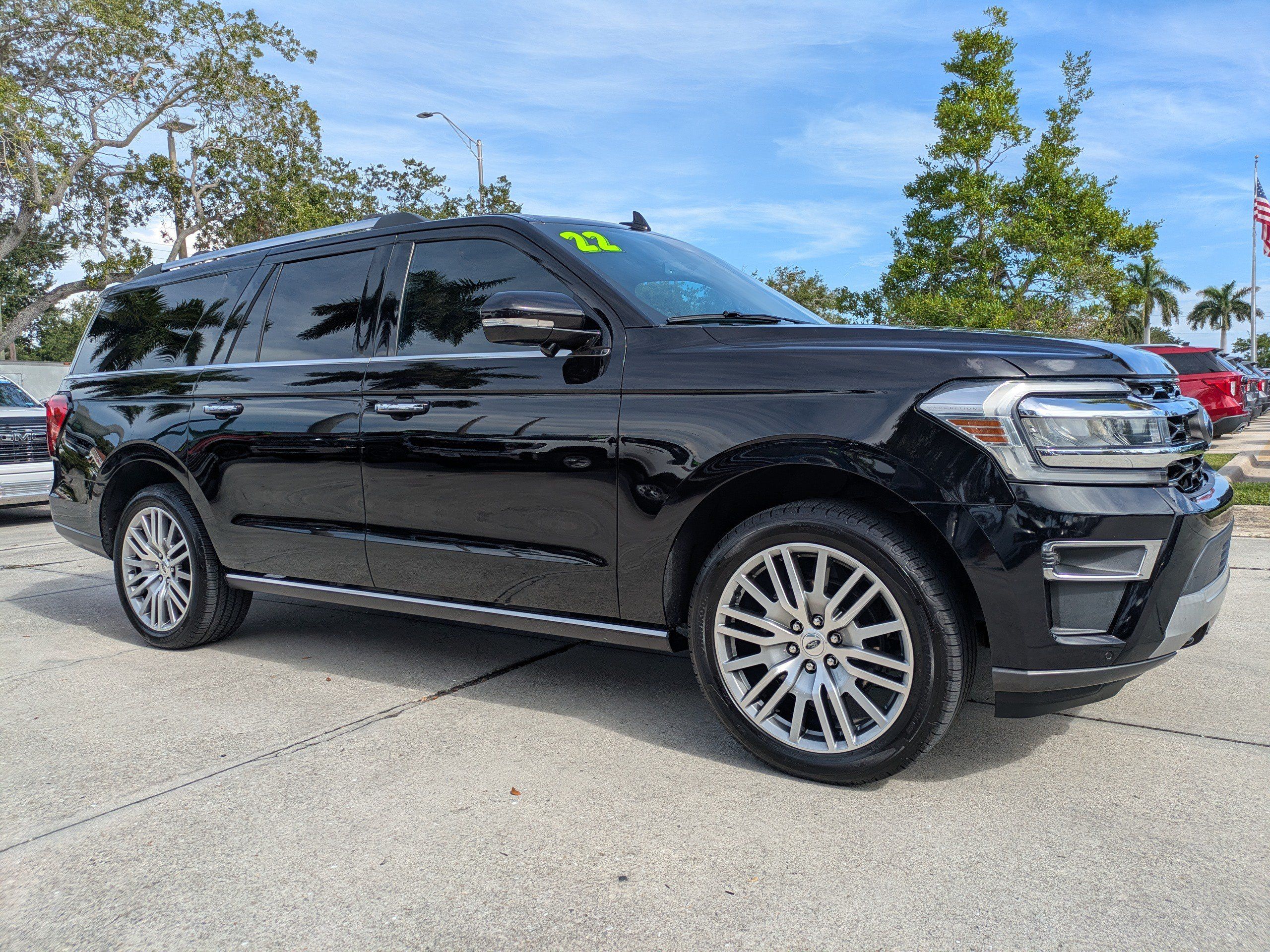 Certified 2022 Ford Expedition Max Limited AWD/4WD image 2
