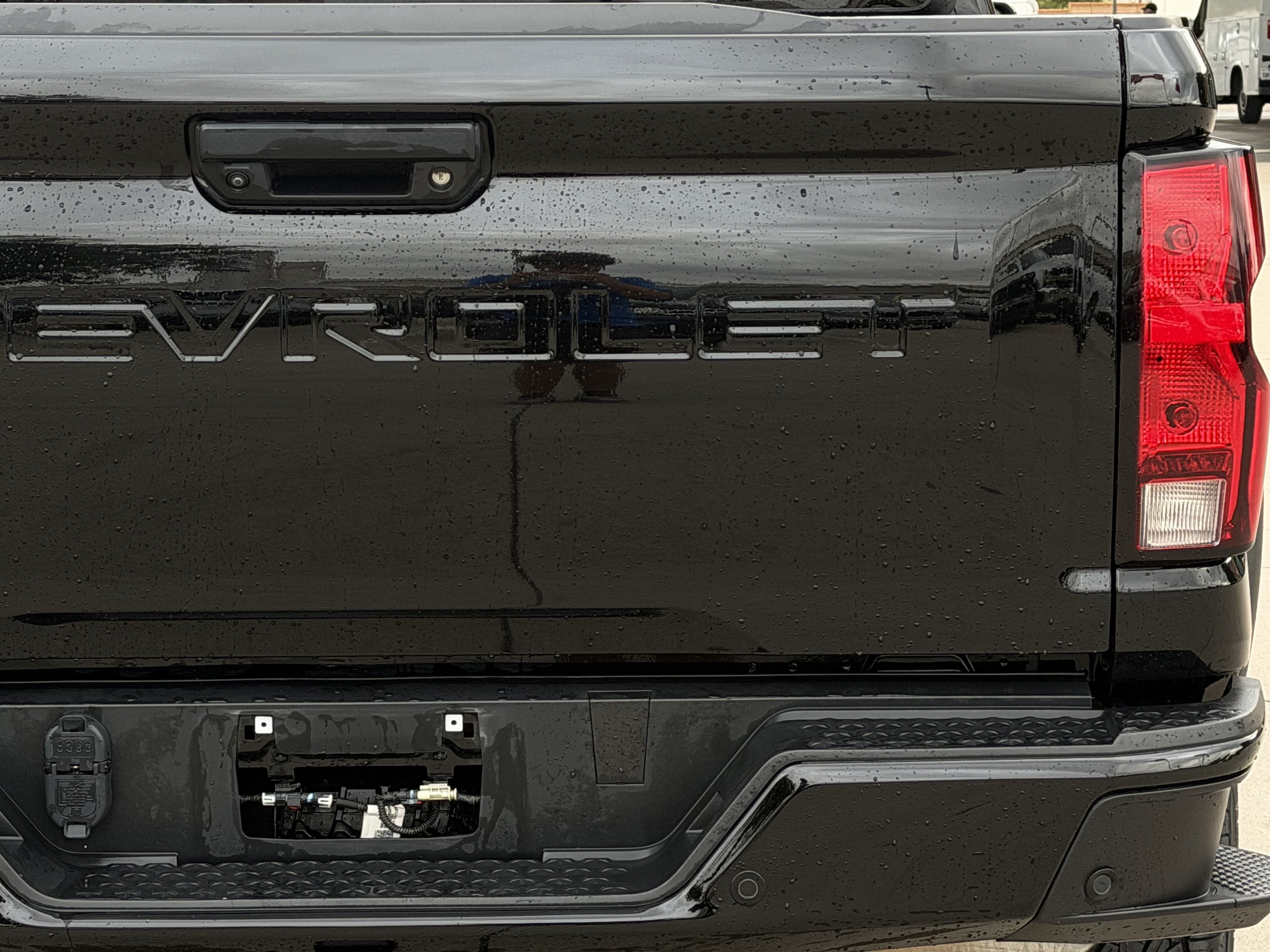 Used 2025 Chevrolet Colorado Trail Boss AWD/4WD image 6