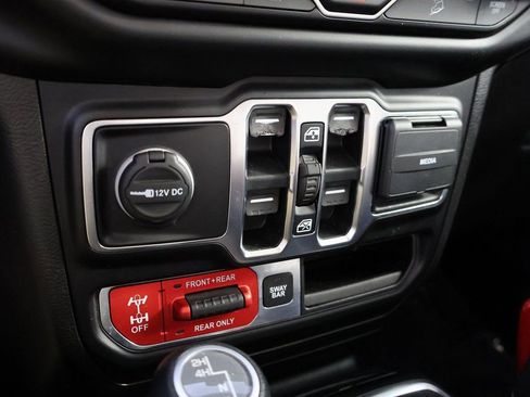 Used 2020 Jeep Wrangler Unlimited Rubicon image 37