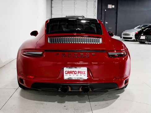 Used 2017 Porsche 911 Carrera GTS image 4