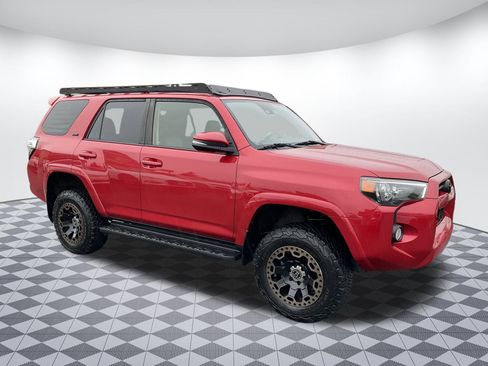 Used 2020 Toyota 4Runner SR5 Premium image 1