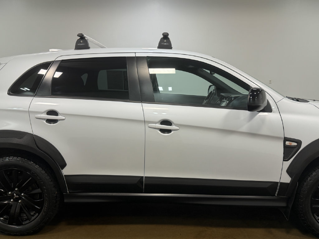 Used 2024 Mitsubishi Outlander Sport AWD image 30