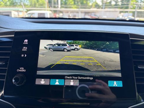Used 2020 Honda Pilot EX image 36