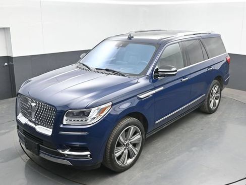 Used 2018 Lincoln Navigator Reserve w/ Technology Package AWD/4WD image 42