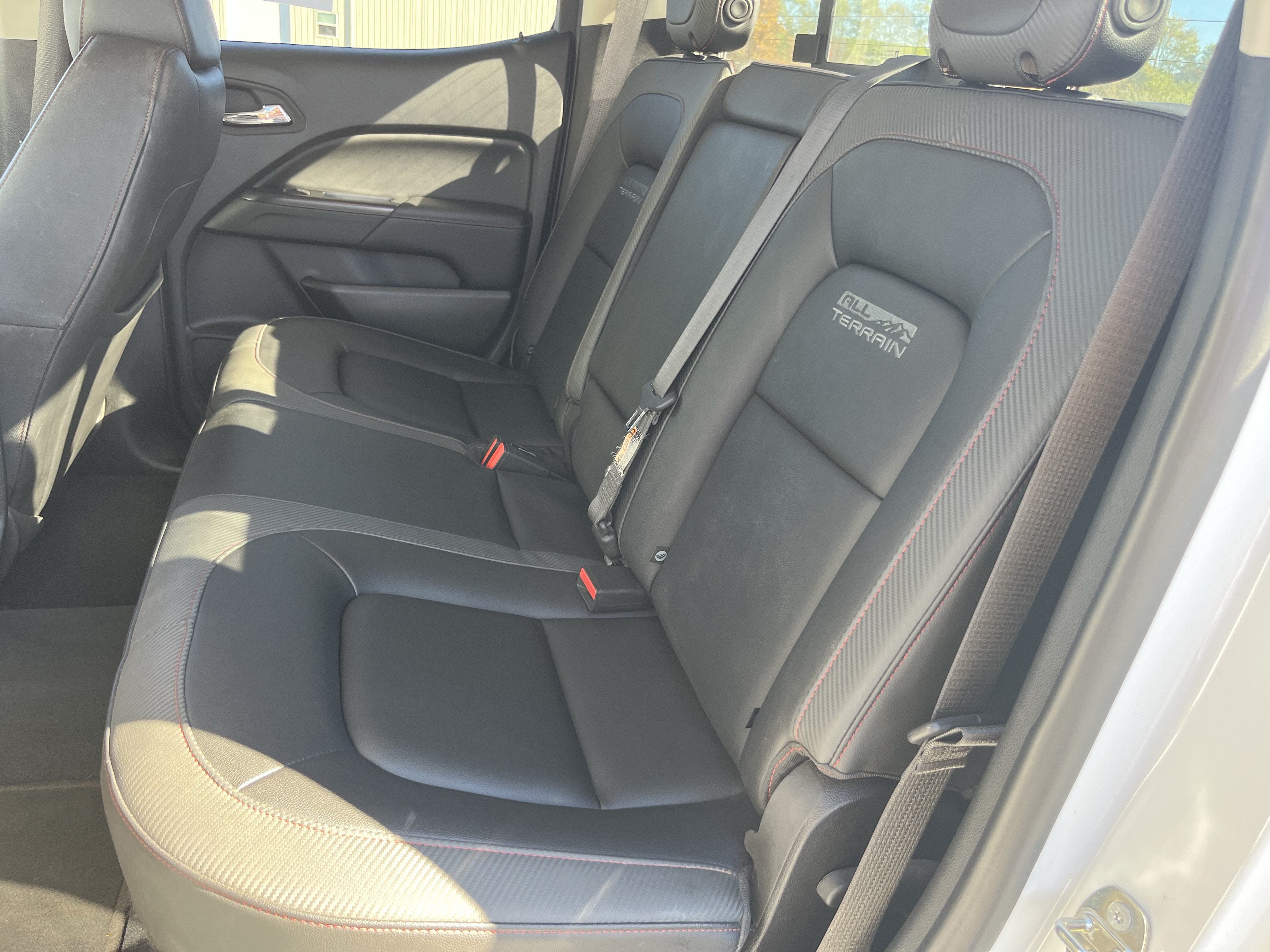Used 2019 GMC Canyon All Terrain w/ Trailering Package AWD/4WD image 17