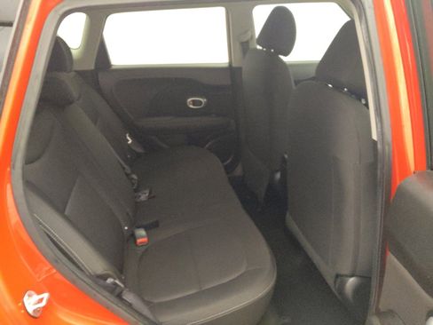 Used 2019 Kia Soul FWD image 19