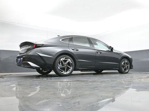 New 2026 Hyundai Sonata SEL FWD image 13