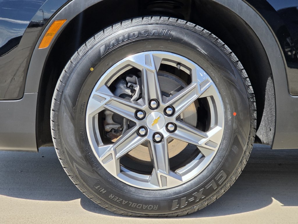 Used 2024 Chevrolet Blazer LT w/ LPO, Floor Liner Package FWD image 8