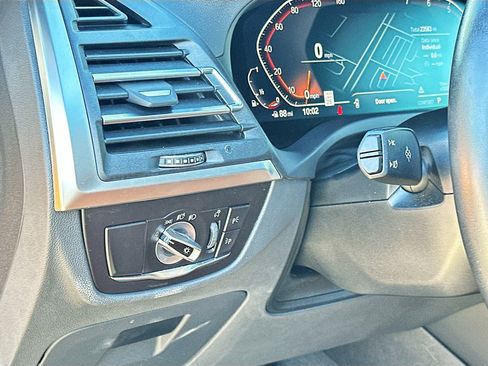 Used 2022 BMW X3 sDrive30i w/ Premium Package 2 (ZPA) image 10