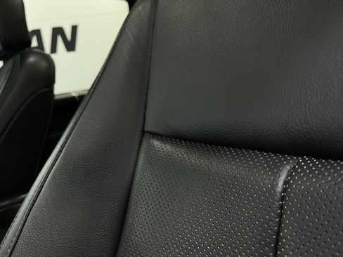 Used 2019 Ford F150 Lariat AWD/4WD image 18
