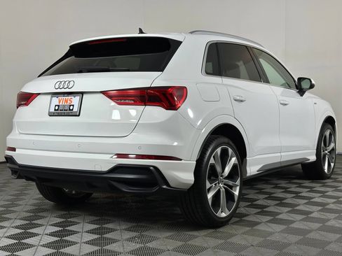 Used 2020 Audi Q3 2.0T Premium Plus w/ Premium Plus Package AWD/4WD image 4