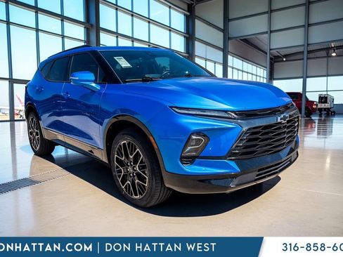 Used 2024 Chevrolet Blazer RS w/ Driver Confidence II Package FWD image 36
